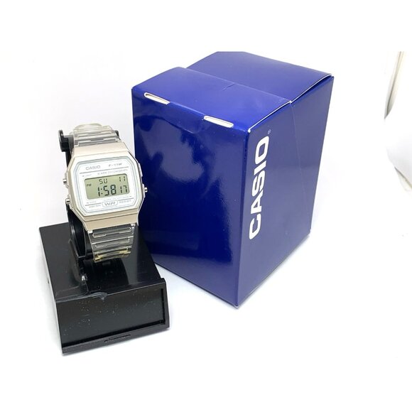 Casio Watch F91W Quartz Digital Silver Clear Resin Sport 33mm Stopwatch Alarm - Picture 3 of 15